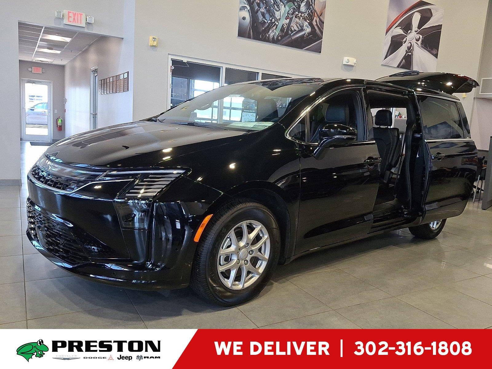 2027 Chrysler Pacifica Select