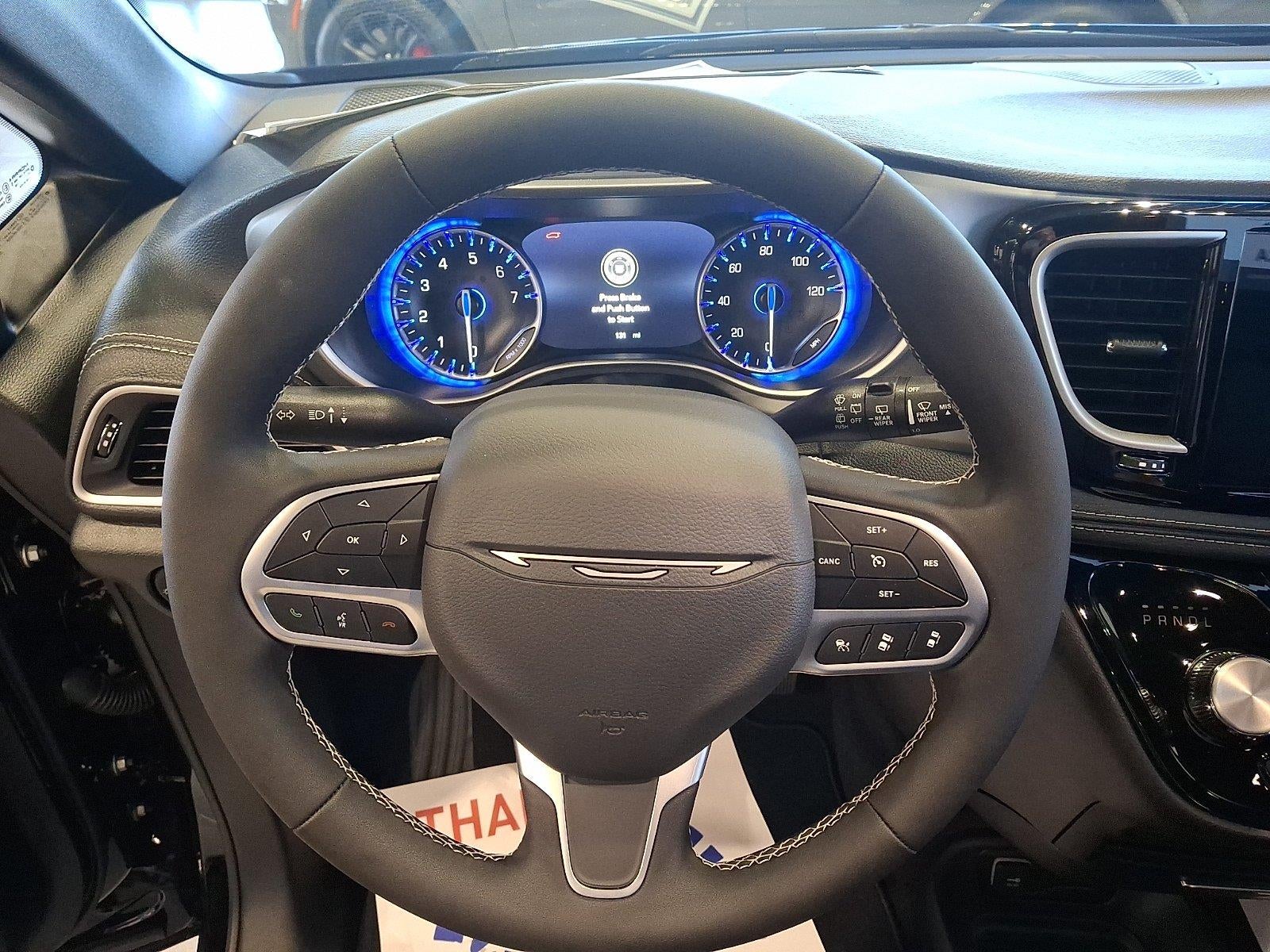 2027 Chrysler Pacifica Select