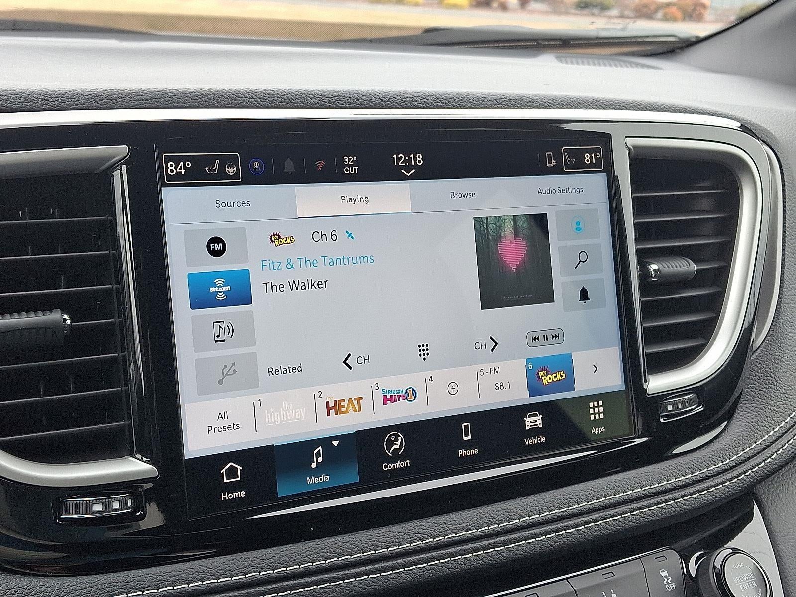 2026 Chrysler Pacifica Select