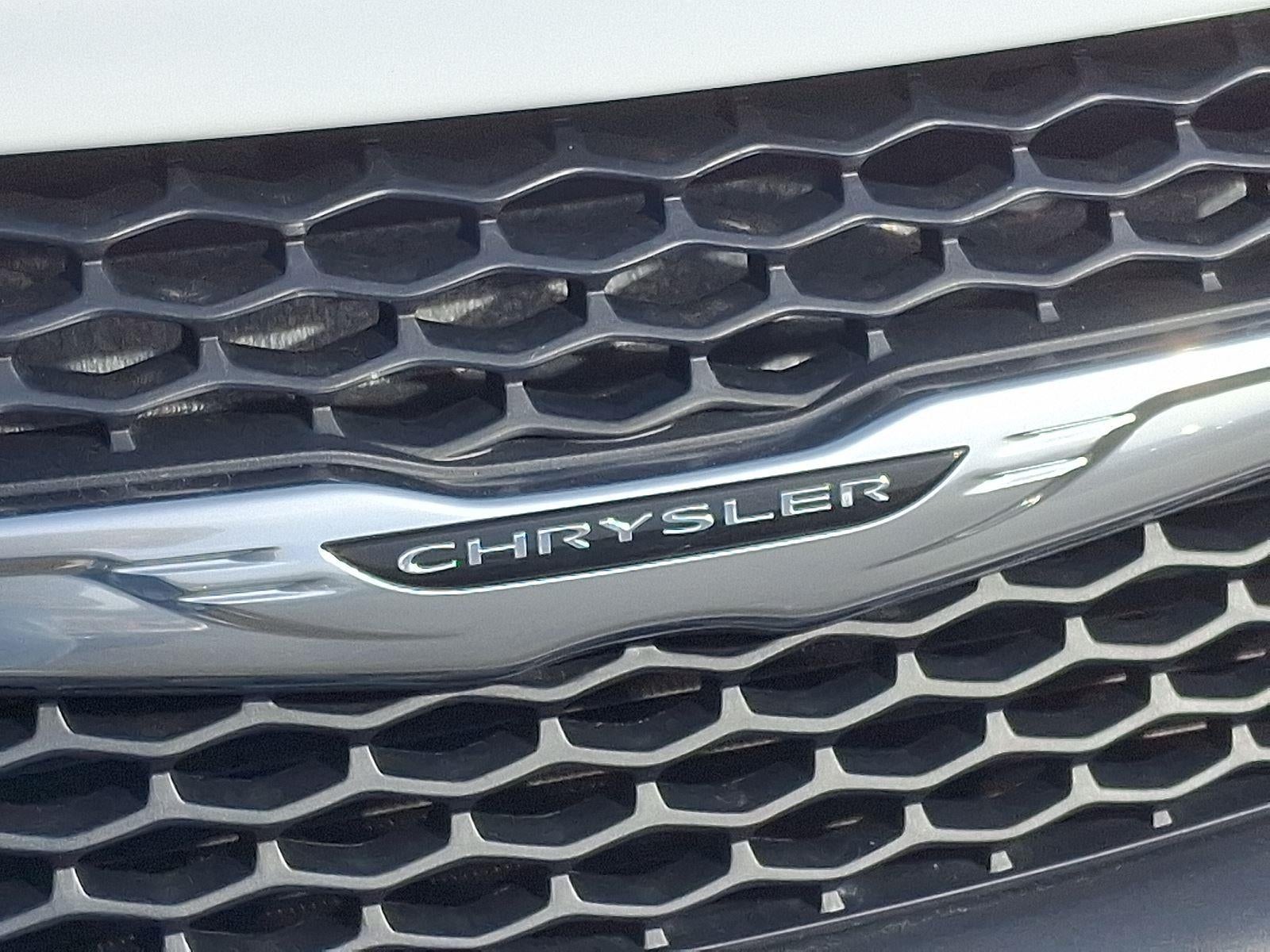 2026 Chrysler Voyager LX