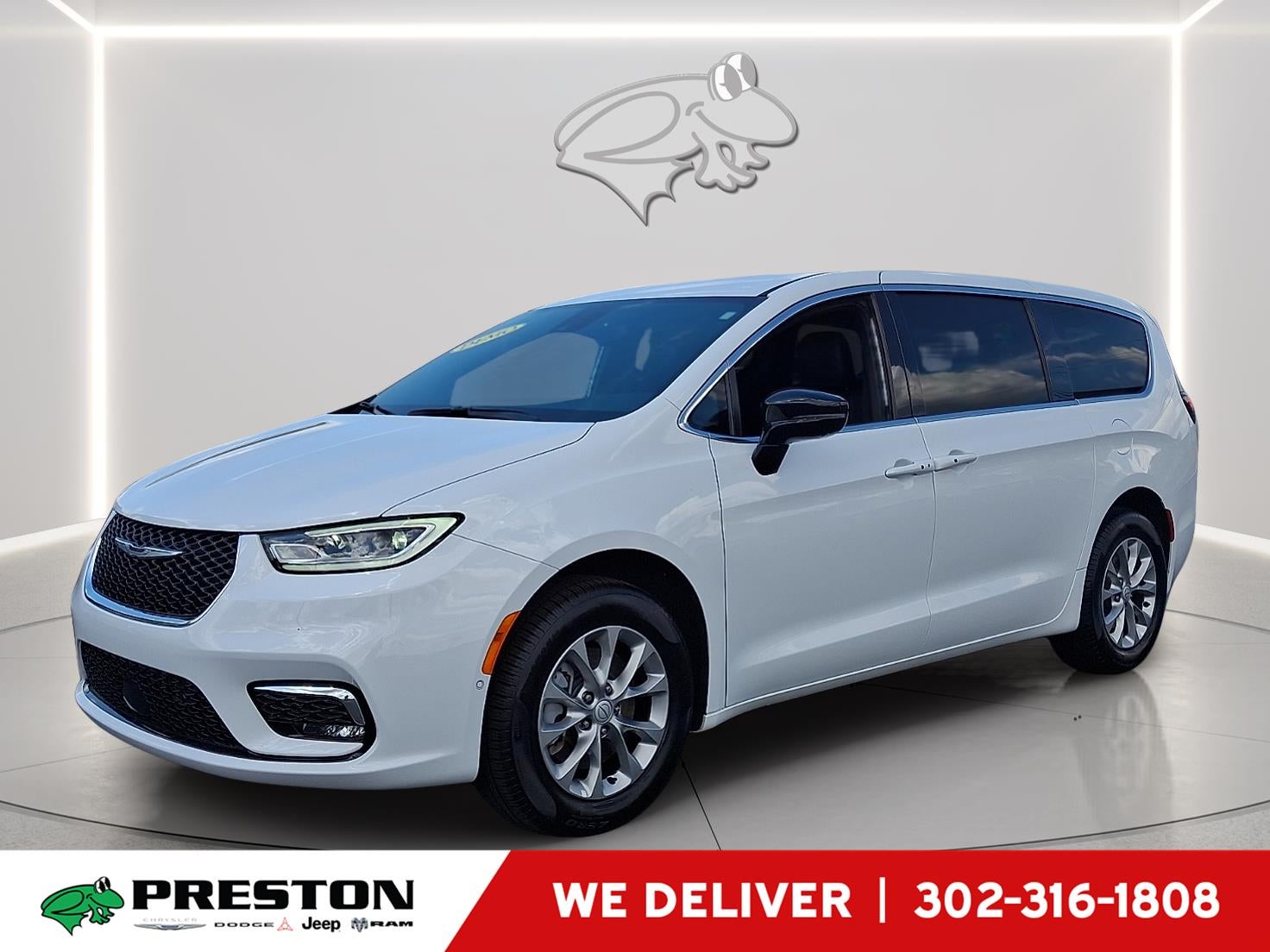 2026 Chrysler Pacifica Select