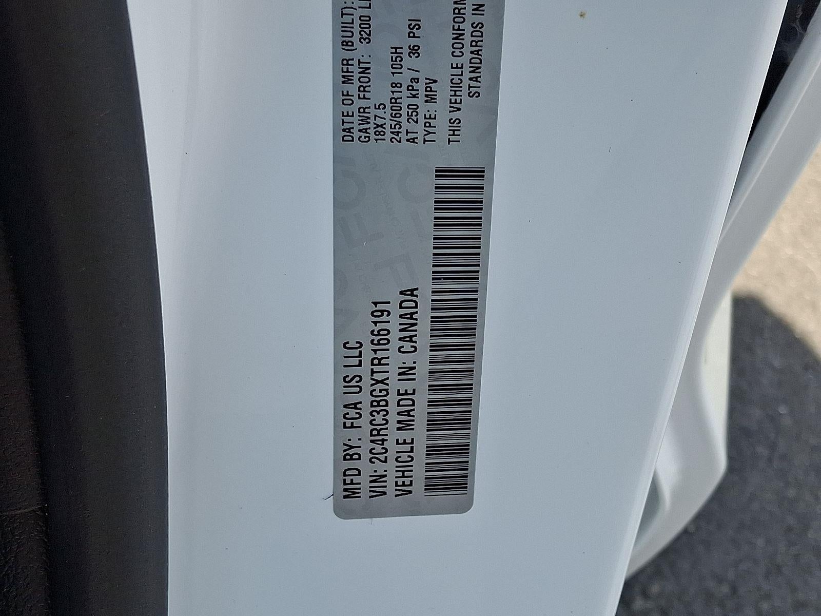 2026 Chrysler Pacifica Select
