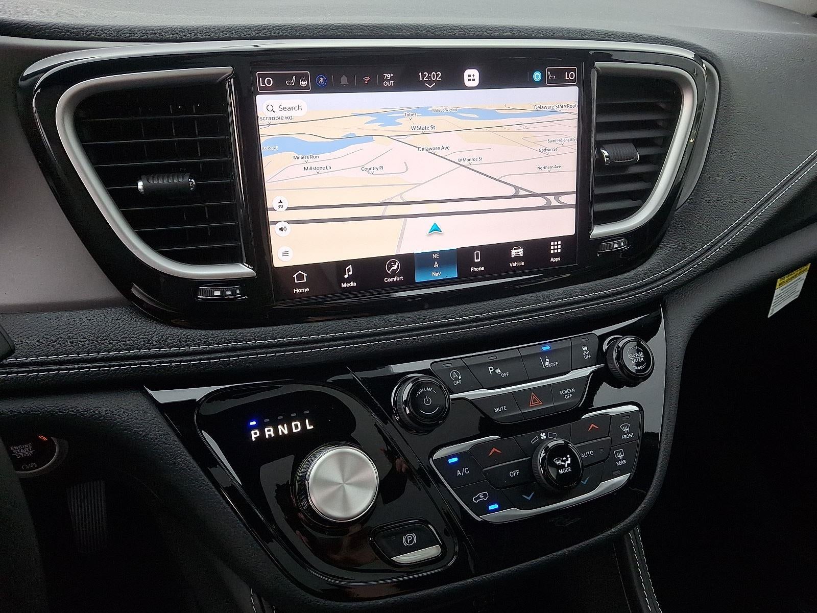 2027 Chrysler Pacifica Limited