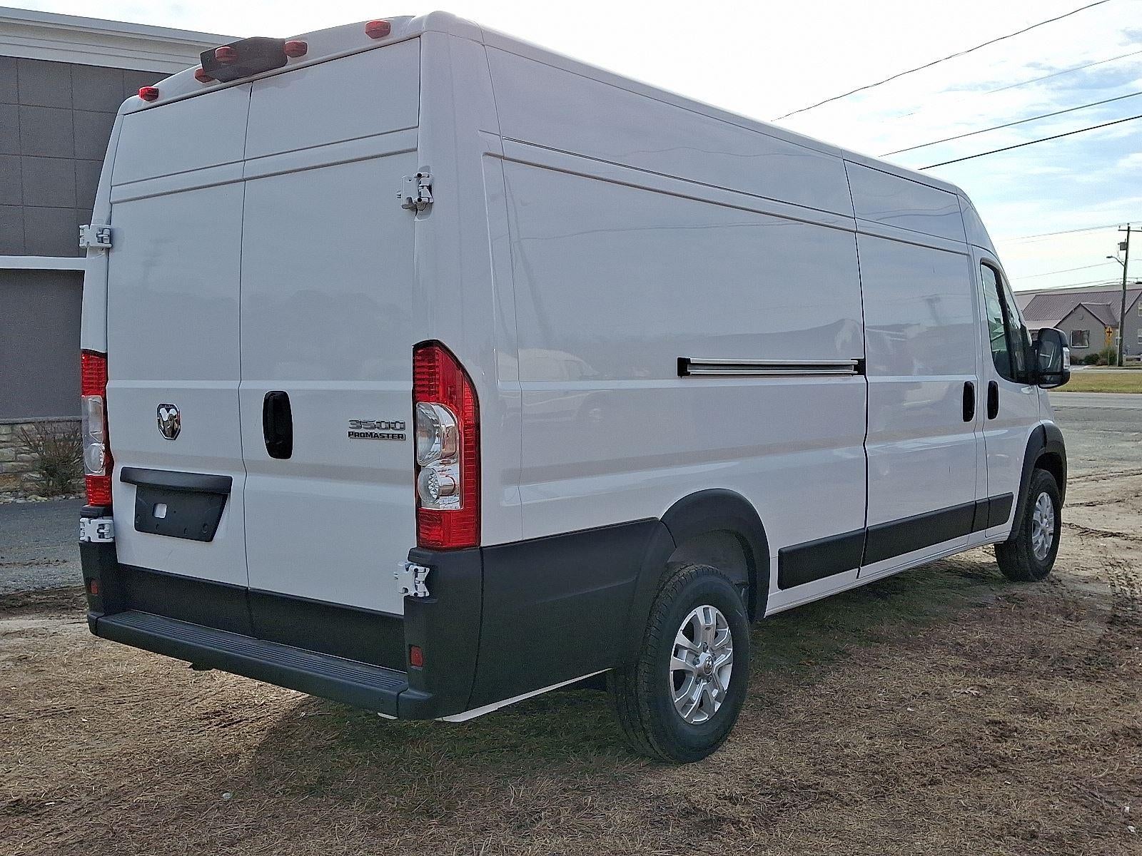 2024 RAM ProMaster 3500 SLT