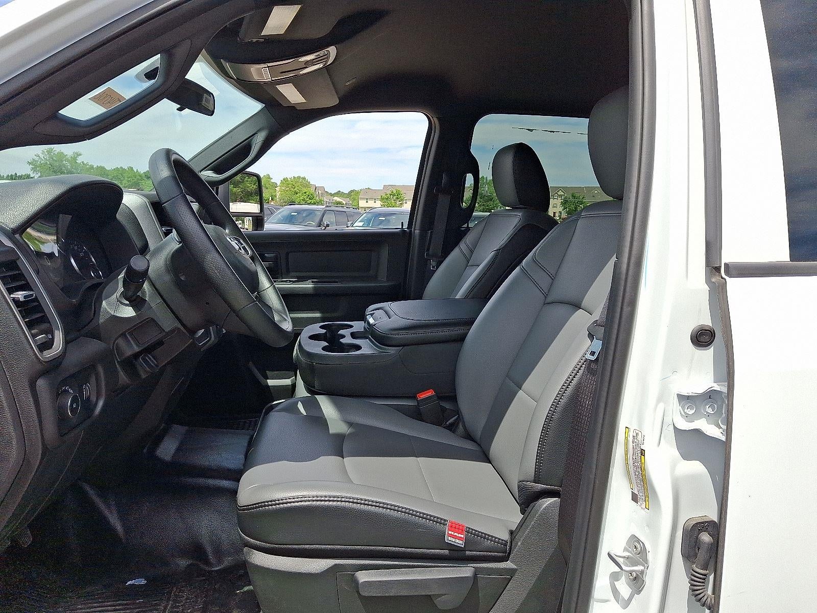 2024 RAM 5500 Chassis Cab Tradesman