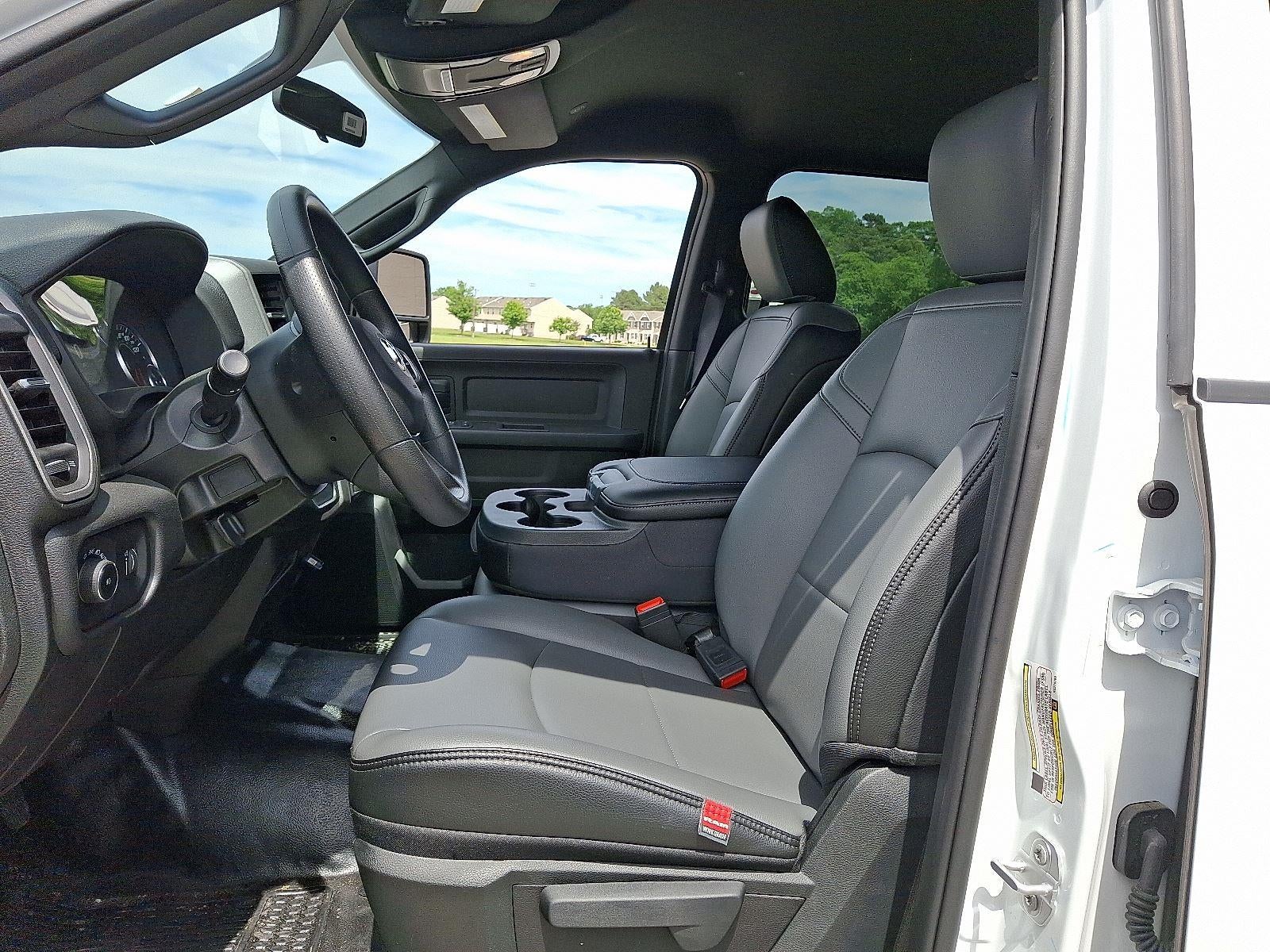 2024 RAM 5500 Chassis Cab Tradesman