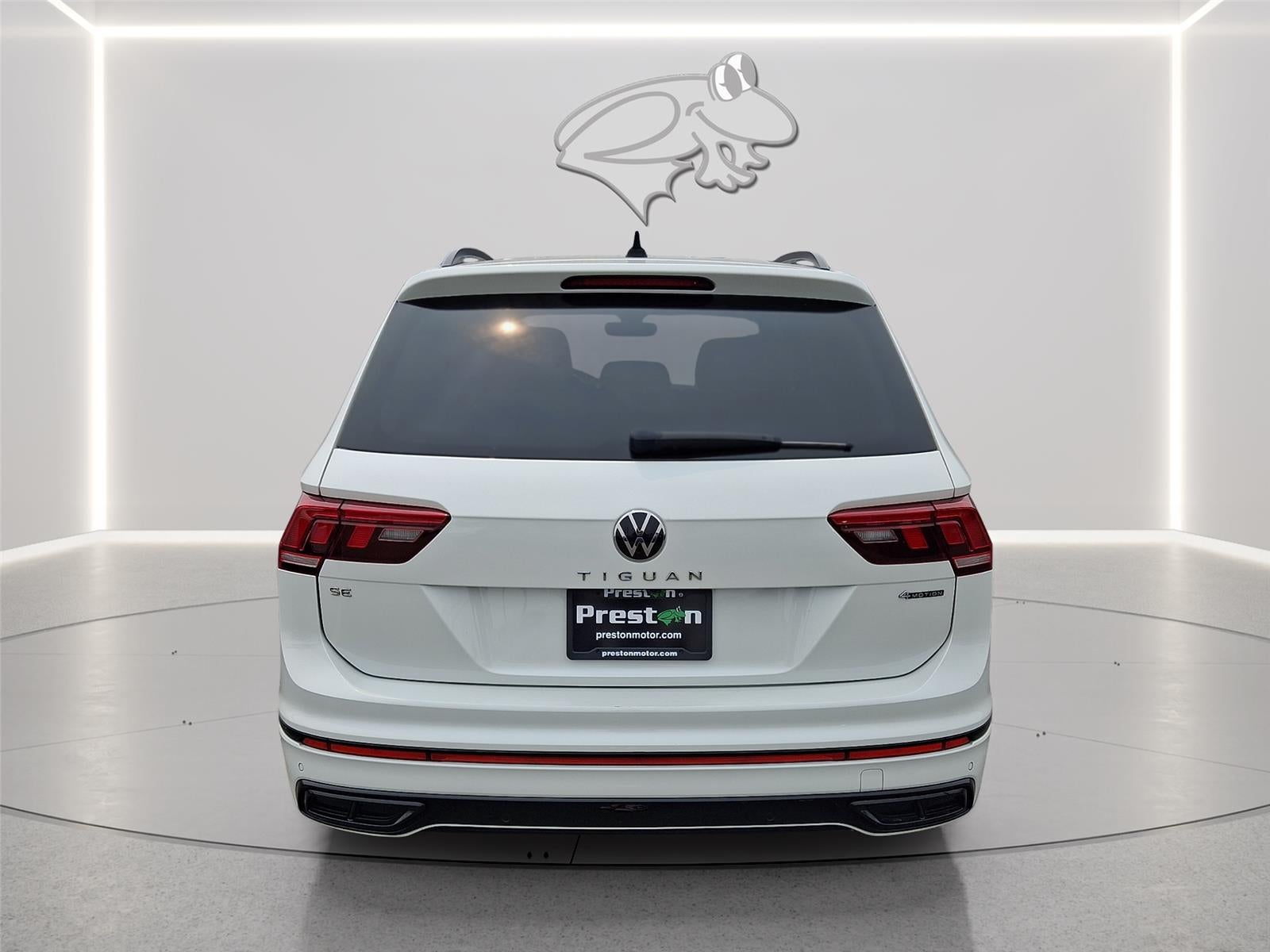 2024 Volkswagen Tiguan SE R-Line Black