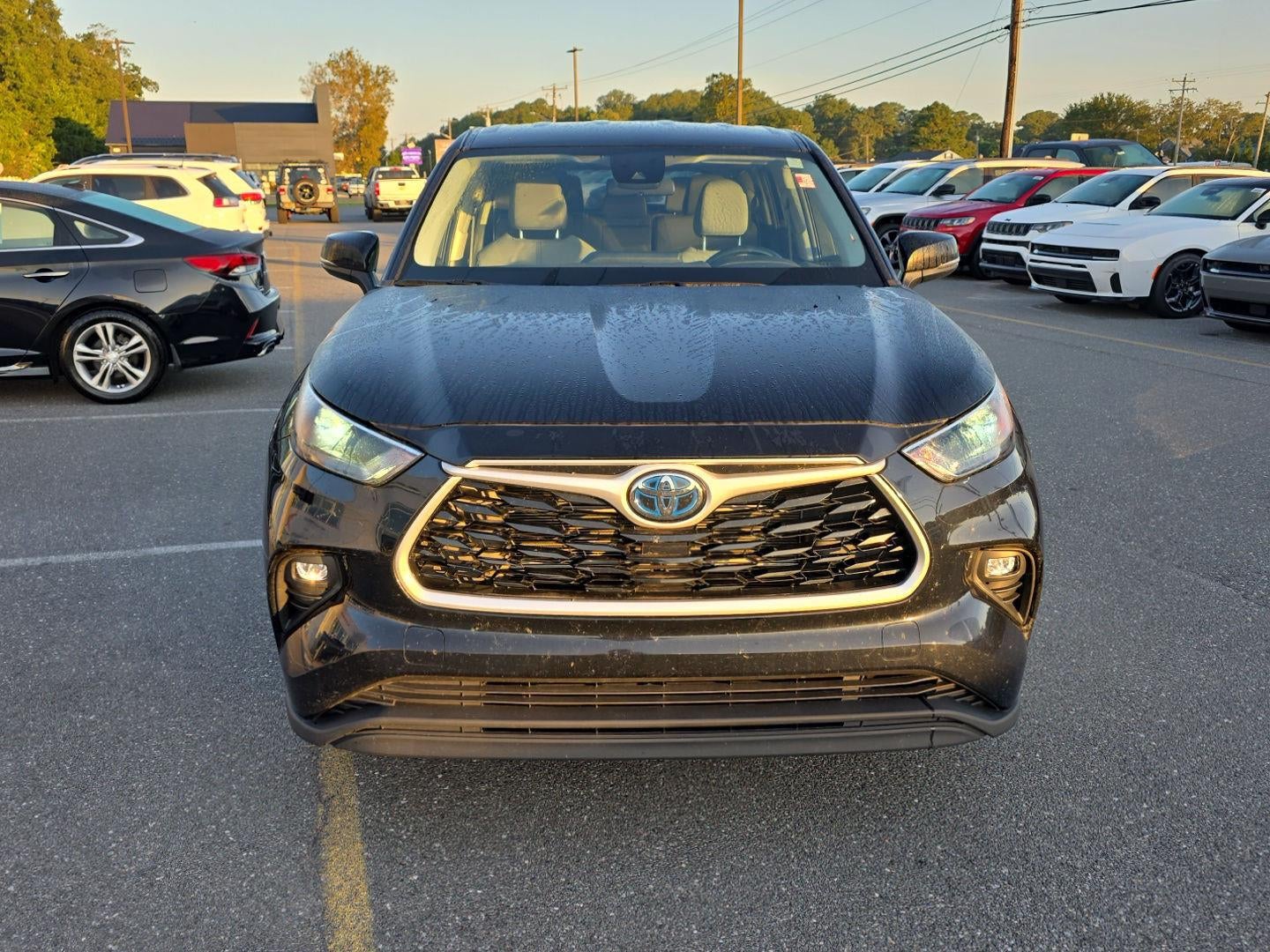 2022 Toyota Highlander Hybrid LE