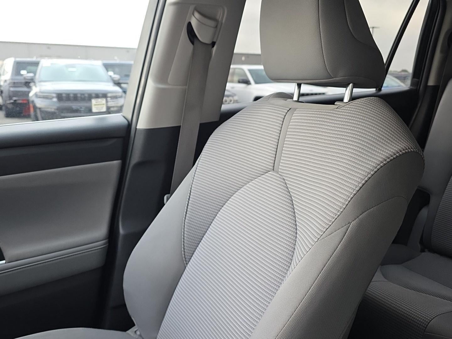 2022 Toyota Highlander Hybrid LE