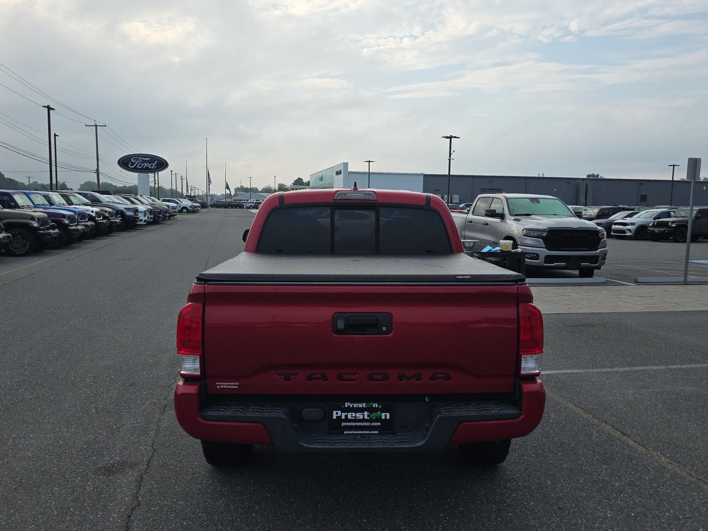 2017 Toyota Tacoma SR5