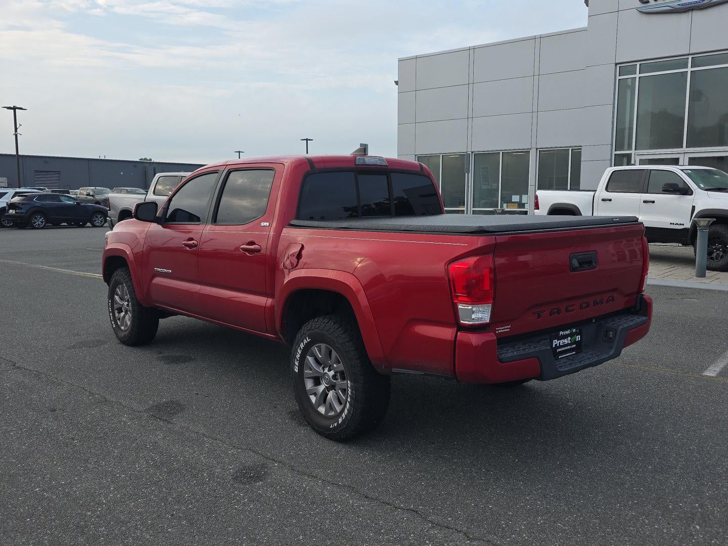 2017 Toyota Tacoma SR5