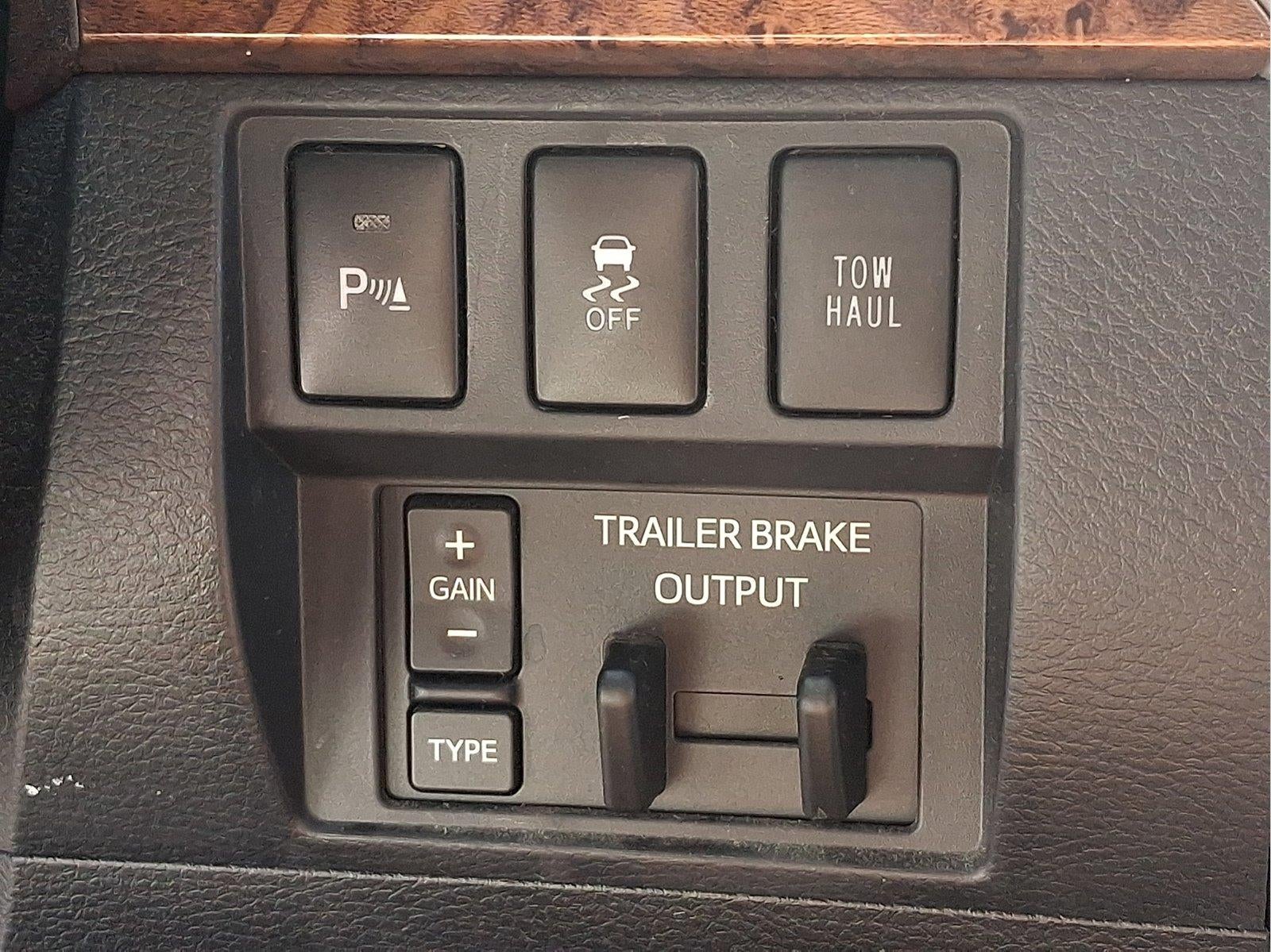 2017 Toyota Tundra Platinum