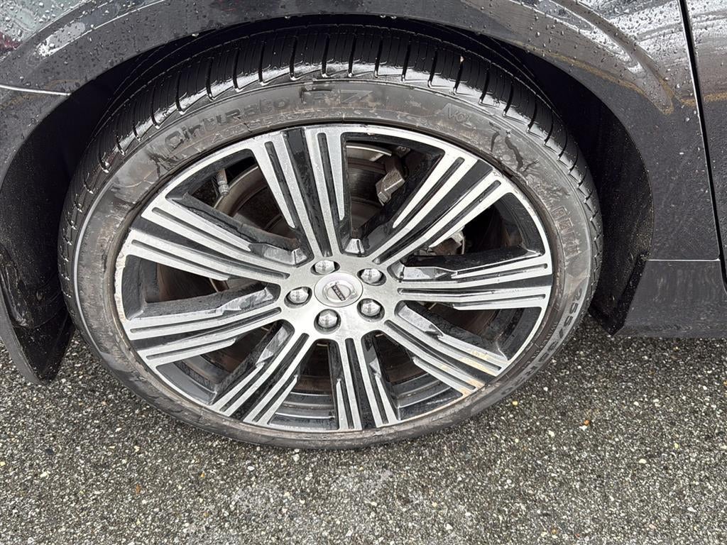 2022 Volvo S90 Inscription B6