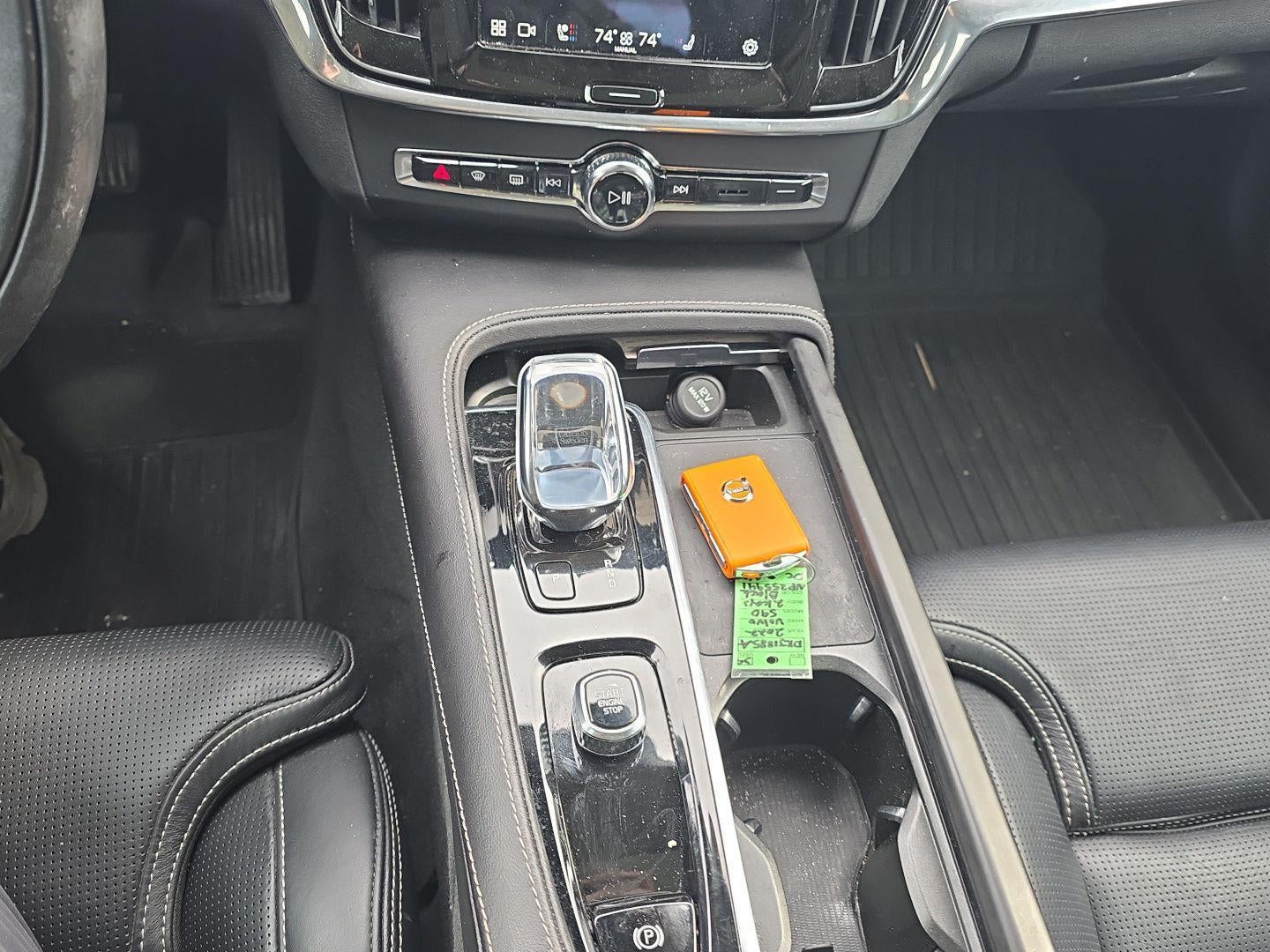 2022 Volvo S90 Inscription B6