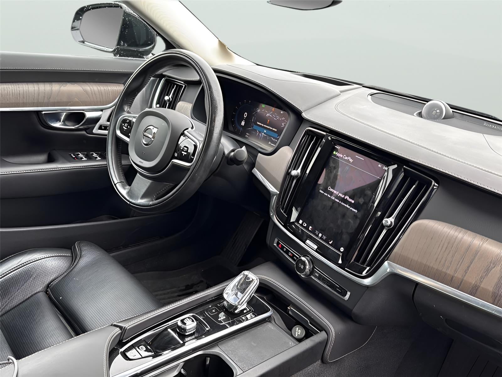 2022 Volvo S90 Inscription B6