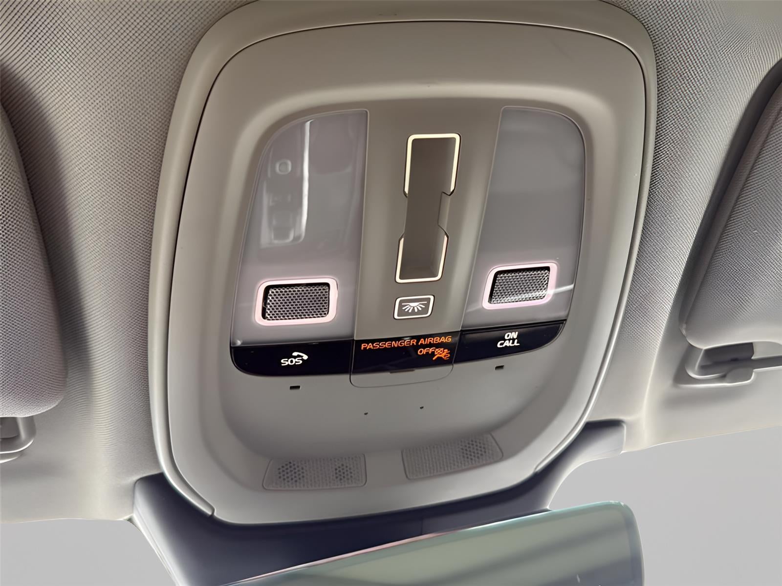 2022 Volvo S90 Inscription B6