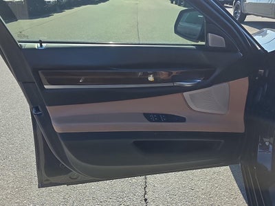 2013 BMW 750LI XDRIVE Base