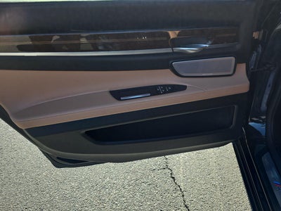 2013 BMW 750LI XDRIVE Base