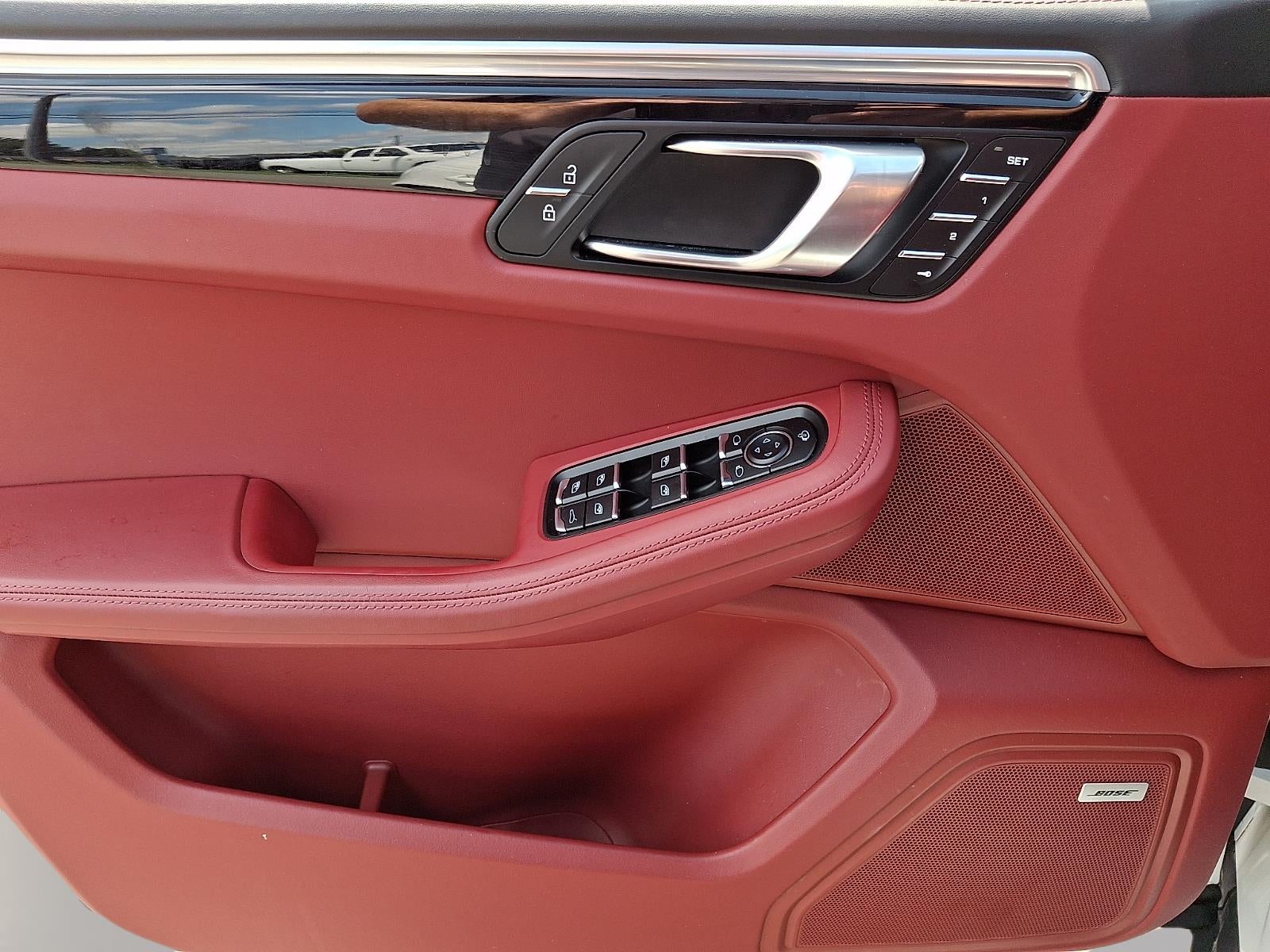 2022 Porsche MACAN S