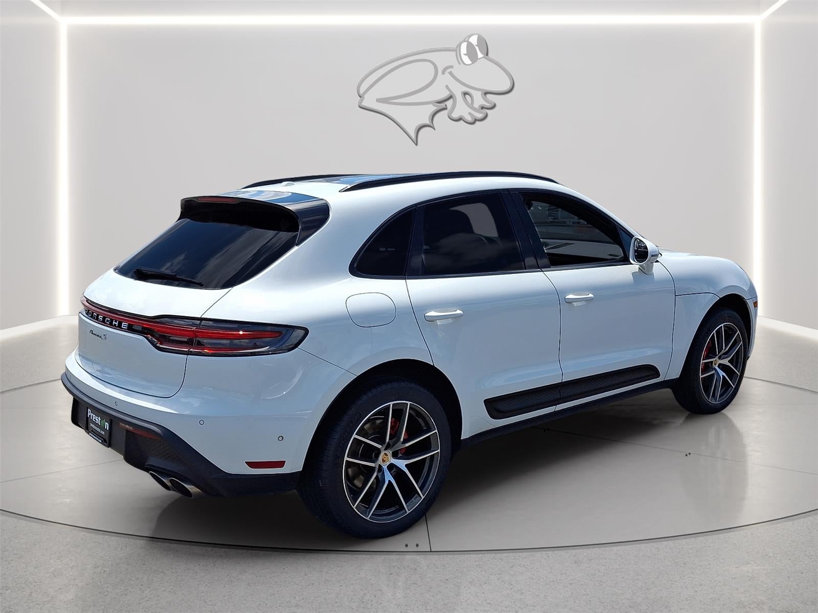 2022 Porsche MACAN S