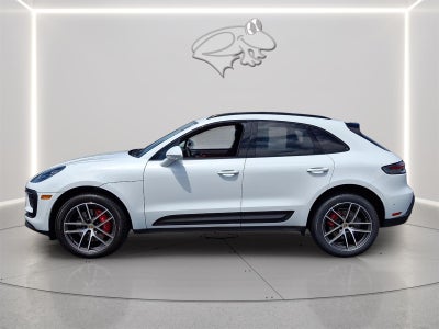 2022 Porsche MACAN S