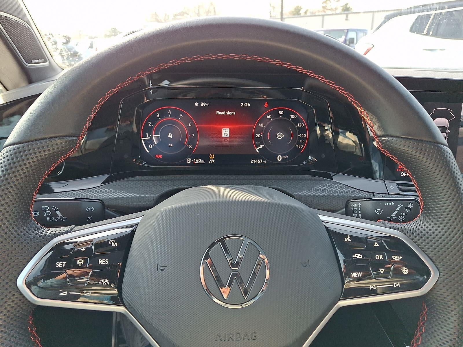 2024 Volkswagen Golf GTI 380 SE