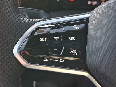 2024 Volkswagen Golf GTI 380 SE