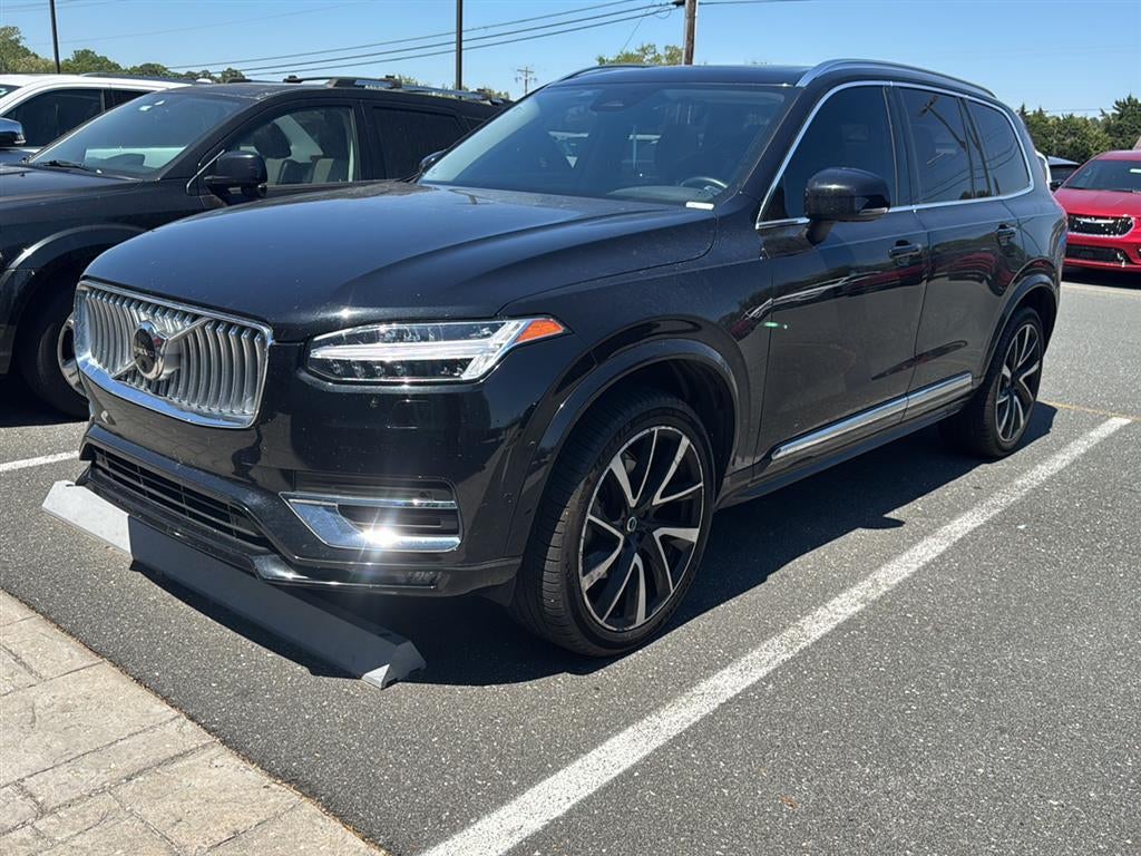 2023 Volvo XC90 Base