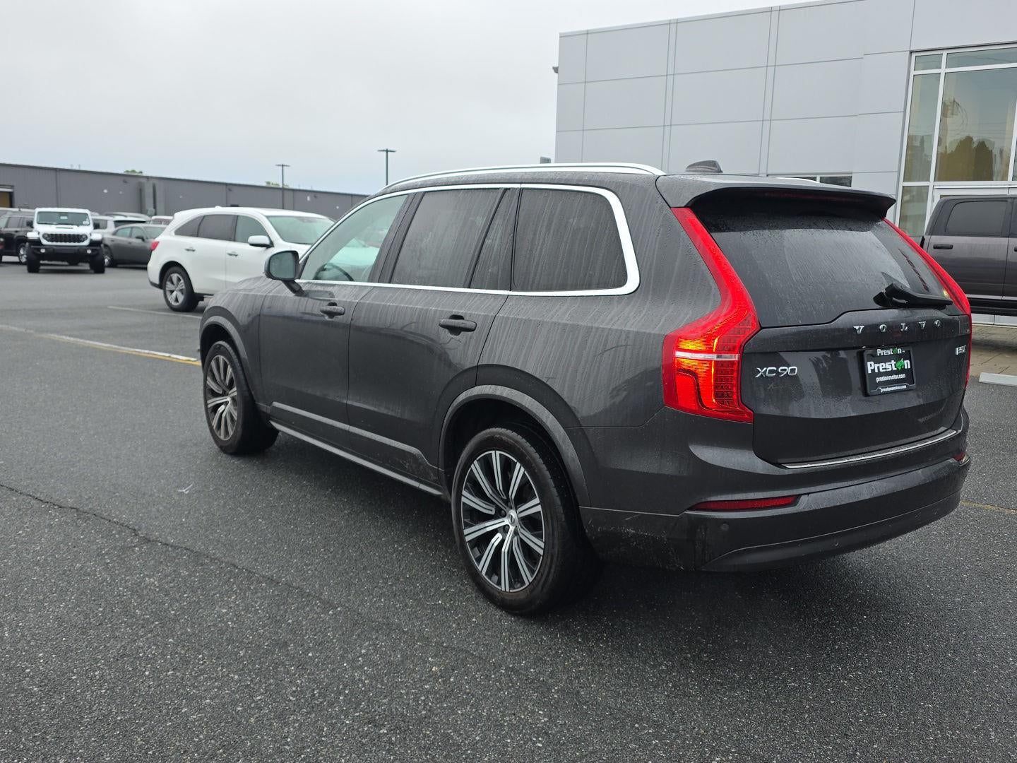 2023 Volvo XC90 Core